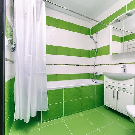 Flatrent Drahomanova 2A Apartment Kyiv Exterior photo