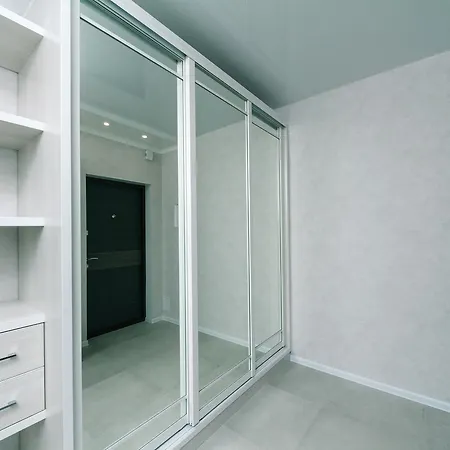 Flatrent Drahomanova 2A Apartment Kyiv Exterior photo